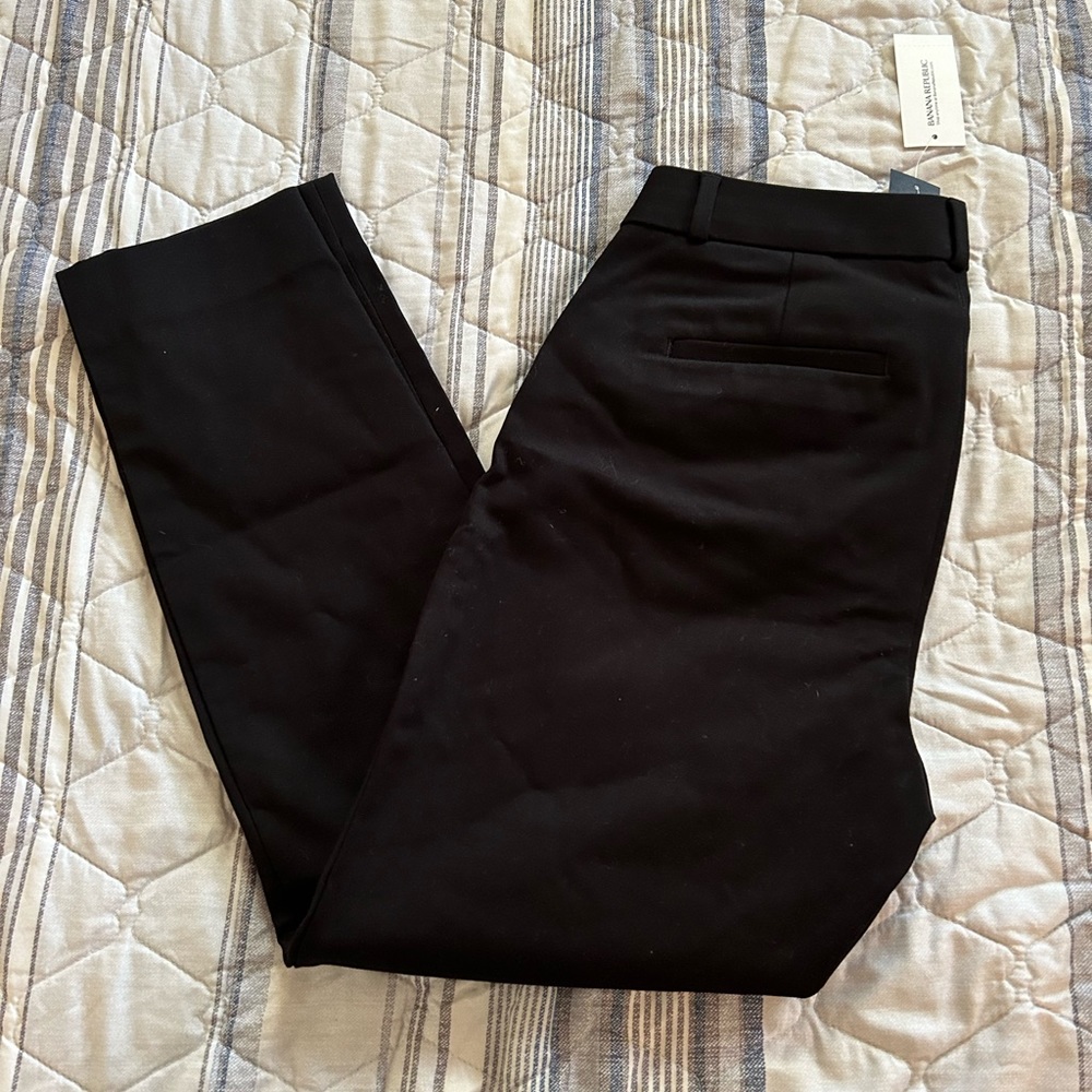 Banana republic retail black Sloan pant size 2 SHORT